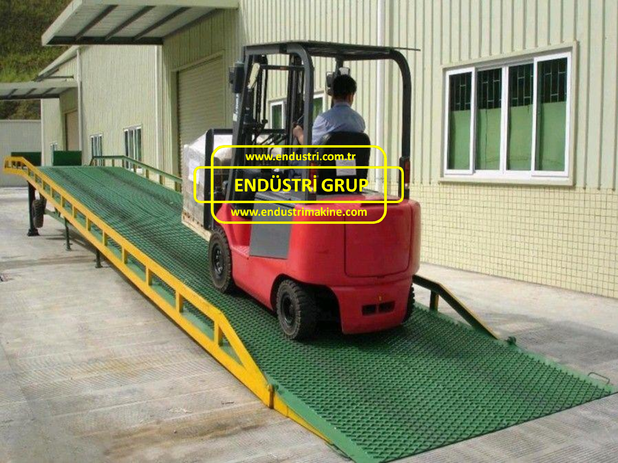 tir-yukleme-rampasi-forklift-yolu-yukleme-rampalari